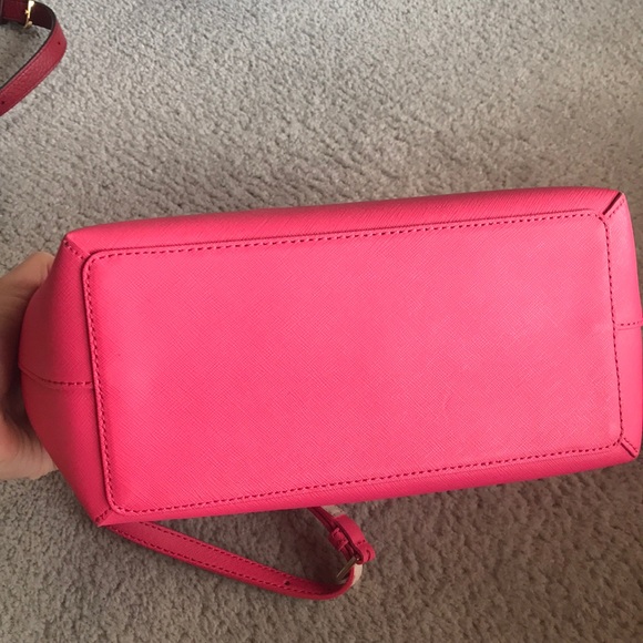 ❌SOLD❌KATE SPADE PINK PURSE - Picture 3 of 8
